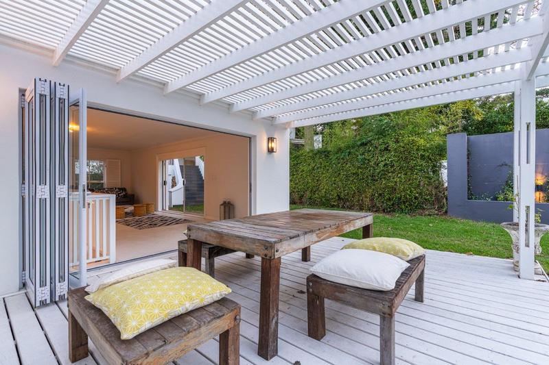 5 Bedroom Property for Sale in Constantia Western Cape